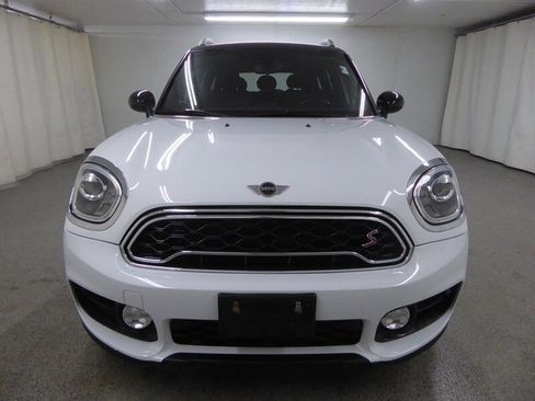 Used 2017 MINI Cooper Countryman S image 2