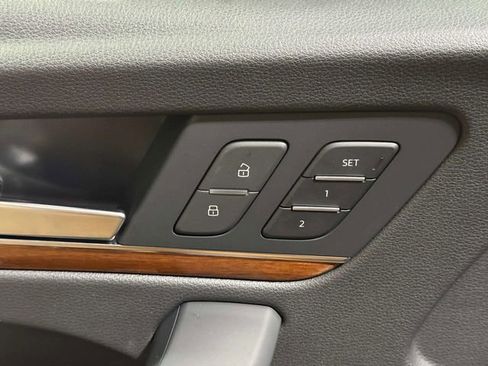 Used 2023 Audi Q5 2.0T Premium Plus image 19