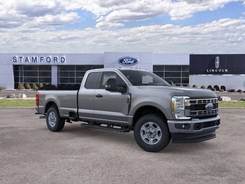 New 2026 Ford F350 XLT w/ FX4 Off-Road Package AWD/4WD image 7