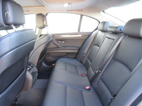 Used 2012 BMW 528i xDrive Sedan AWD/4WD image 16