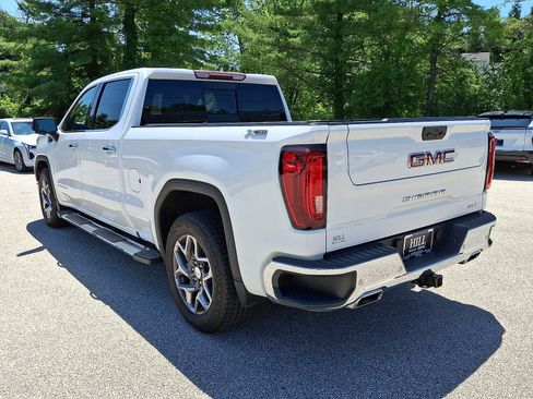 Used 2022 GMC Sierra 1500 SLT w/ SLT Premium Plus Package AWD/4WD image 21