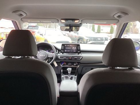 Used 2022 Kia Seltos LX image 29