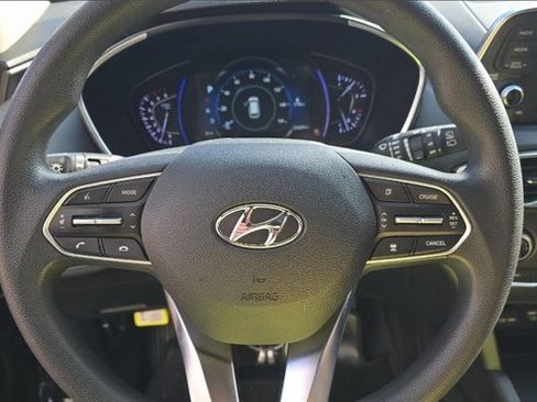 Used 2019 Hyundai Santa Fe SEL w/ Cargo Package image 5