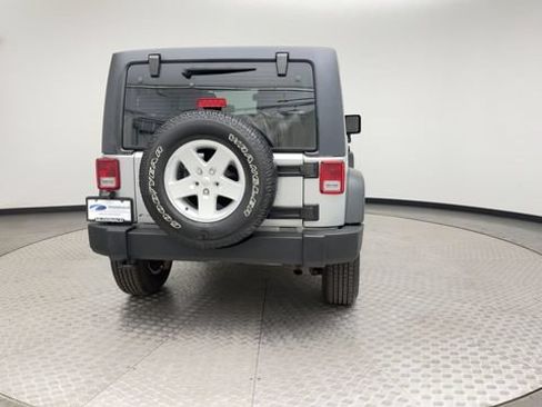 Used 2017 Jeep Wrangler Sport w/ Quick Order Package 24S AWD/4WD image 3