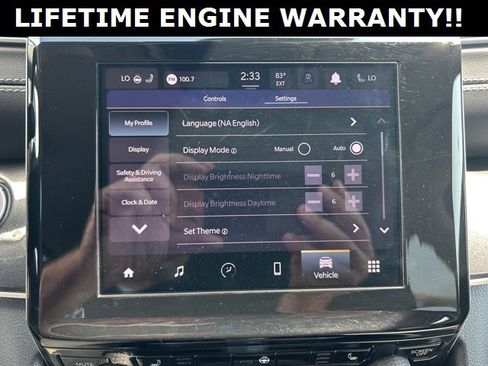 Used 2023 Jeep Grand Cherokee Laredo image 27