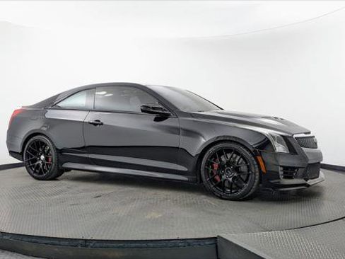 Used 2016 Cadillac ATS V w/ Luxury Package RWD image 11
