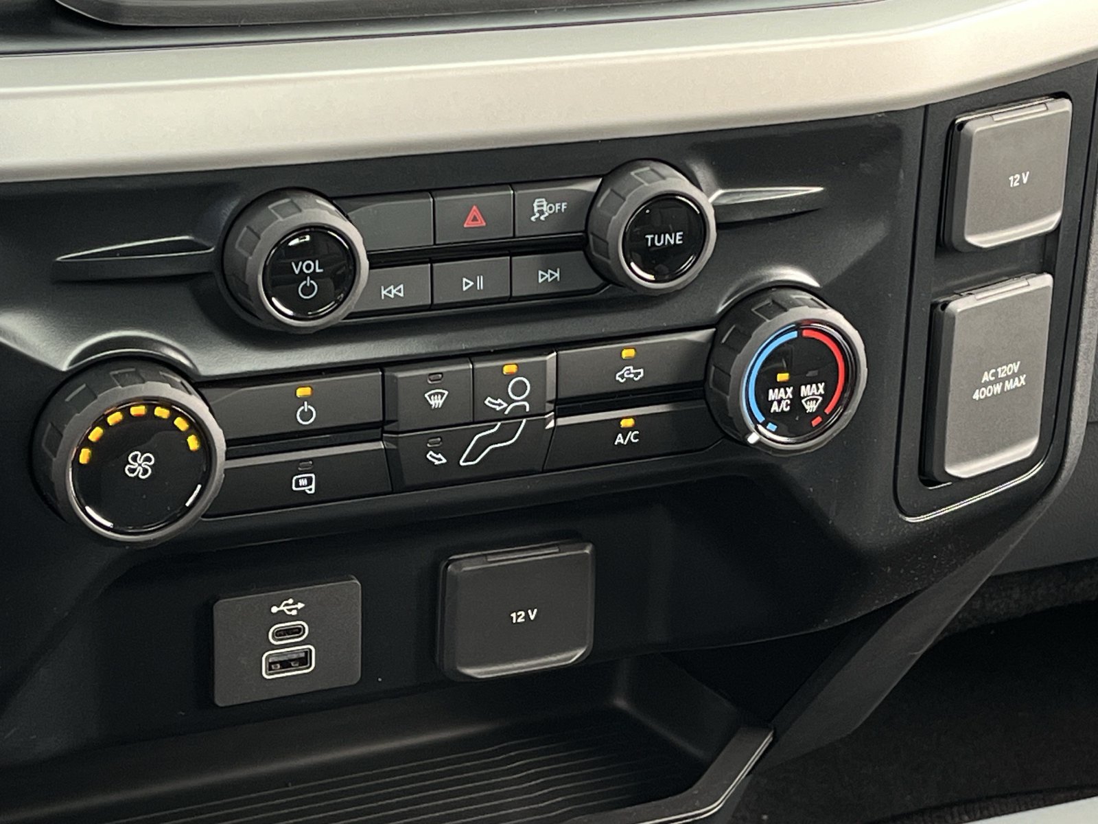 New 2026 Ford F250 XL w/ STX Appearance Package AWD/4WD image 17