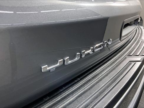 Certified 2023 GMC Yukon XL Denali image 29