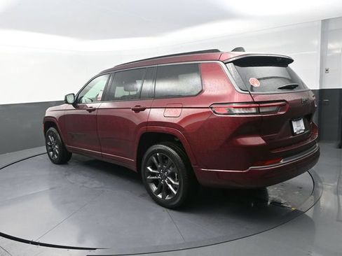 New 2026 Jeep Grand Cherokee L Limited AWD/4WD image 7