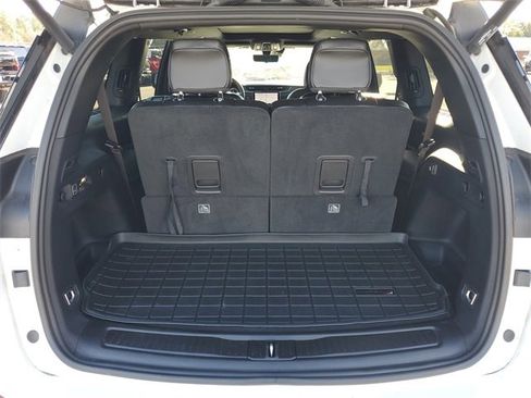 Used 2024 Jeep Grand Cherokee L Limited w/ Luxury Tech Group II image 31