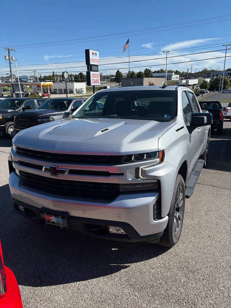 Used 2022 Chevrolet Silverado 1500 RST w/ Safety Package AWD/4WD image 11