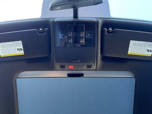 Used 2019 Volkswagen GTI 4-Door FWD image 39