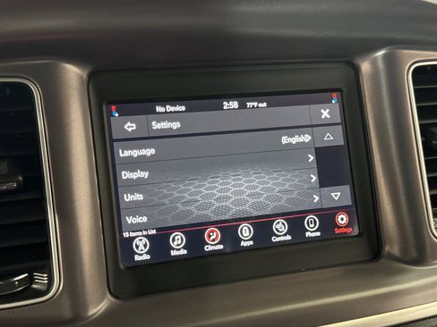 Used 2021 Dodge Charger SXT w/ Leather Interior Group image 15