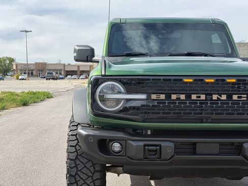 Used 2023 Ford Bronco Wildtrak AWD/4WD image 6