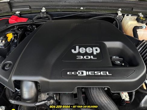 Used 2021 Jeep Wrangler Unlimited Sahara AWD/4WD image 41