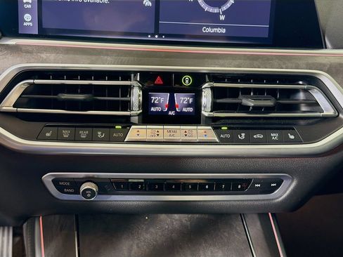 Used 2019 BMW X5 xDrive40i w/ Off-Road Package AWD/4WD image 19