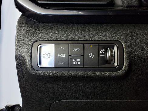 New 2026 GMC Terrain AT4 w/ Convenience Package III AWD/4WD image 19