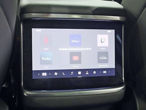 Used 2023 Tesla Model X Base image 26