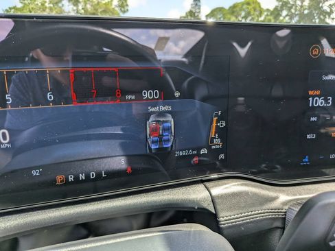 Used 2025 Ford Mustang Premium RWD image 34