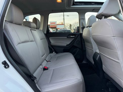 Used 2017 Subaru Forester 2.5i Limited image 21