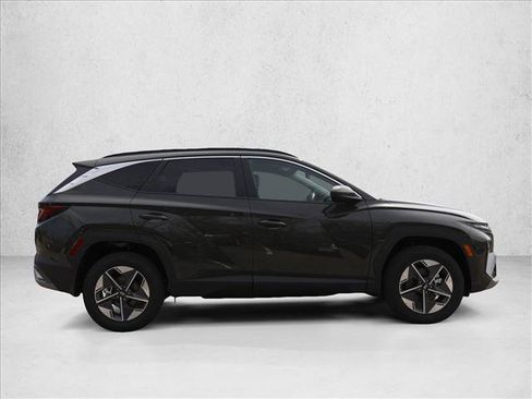 Used 2026 Hyundai Tucson SEL Plus AWD/4WD image 4