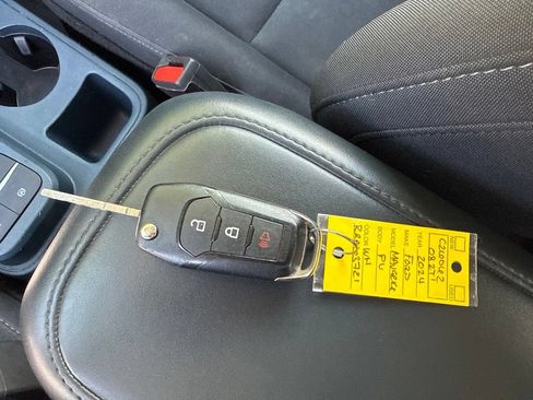 Used 2024 Ford Maverick XL FWD image 32