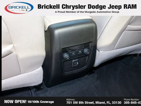 Used 2023 Buick Enclave Essence w/ Experience Buick Package FWD image 24