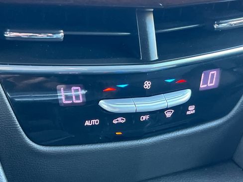 Used 2018 Cadillac CT6 RWD image 24