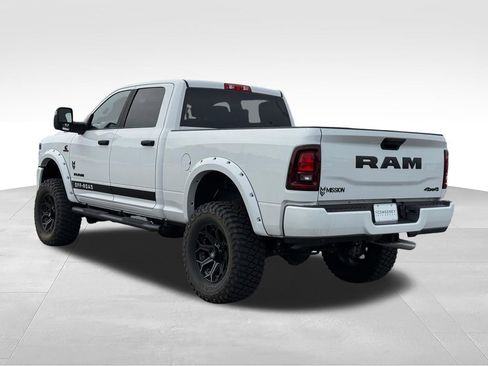 New 2025 RAM 2500 Big Horn AWD/4WD image 3