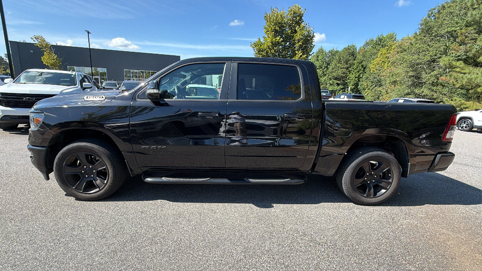 Used 2022 RAM 1500 Big Horn AWD/4WD image 11