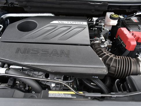 Used 2025 Nissan Rogue SV image 35