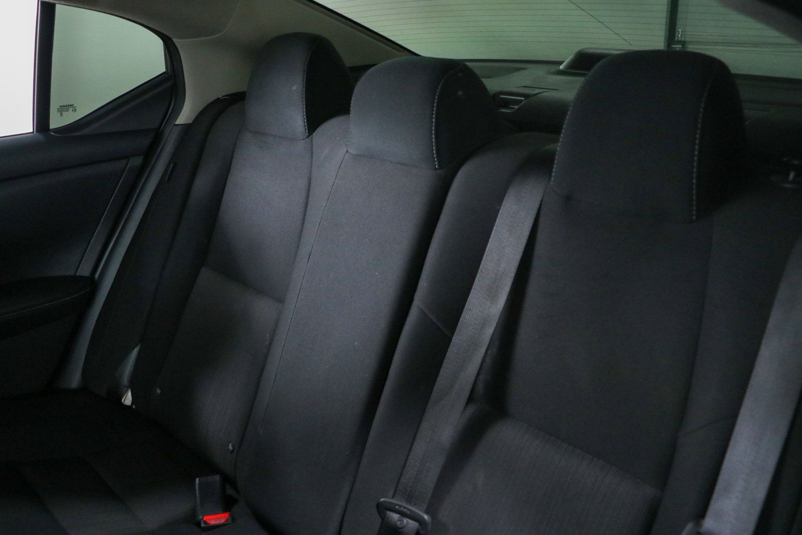 Used 2025 Nissan Sentra SV FWD image 24