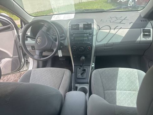 Used 2009 Toyota Corolla LE FWD image 14