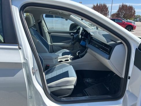 New 2026 Volkswagen Jetta SE image 41