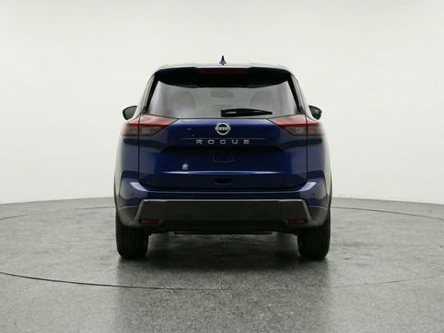 Used 2025 Nissan Rogue SV FWD image 7