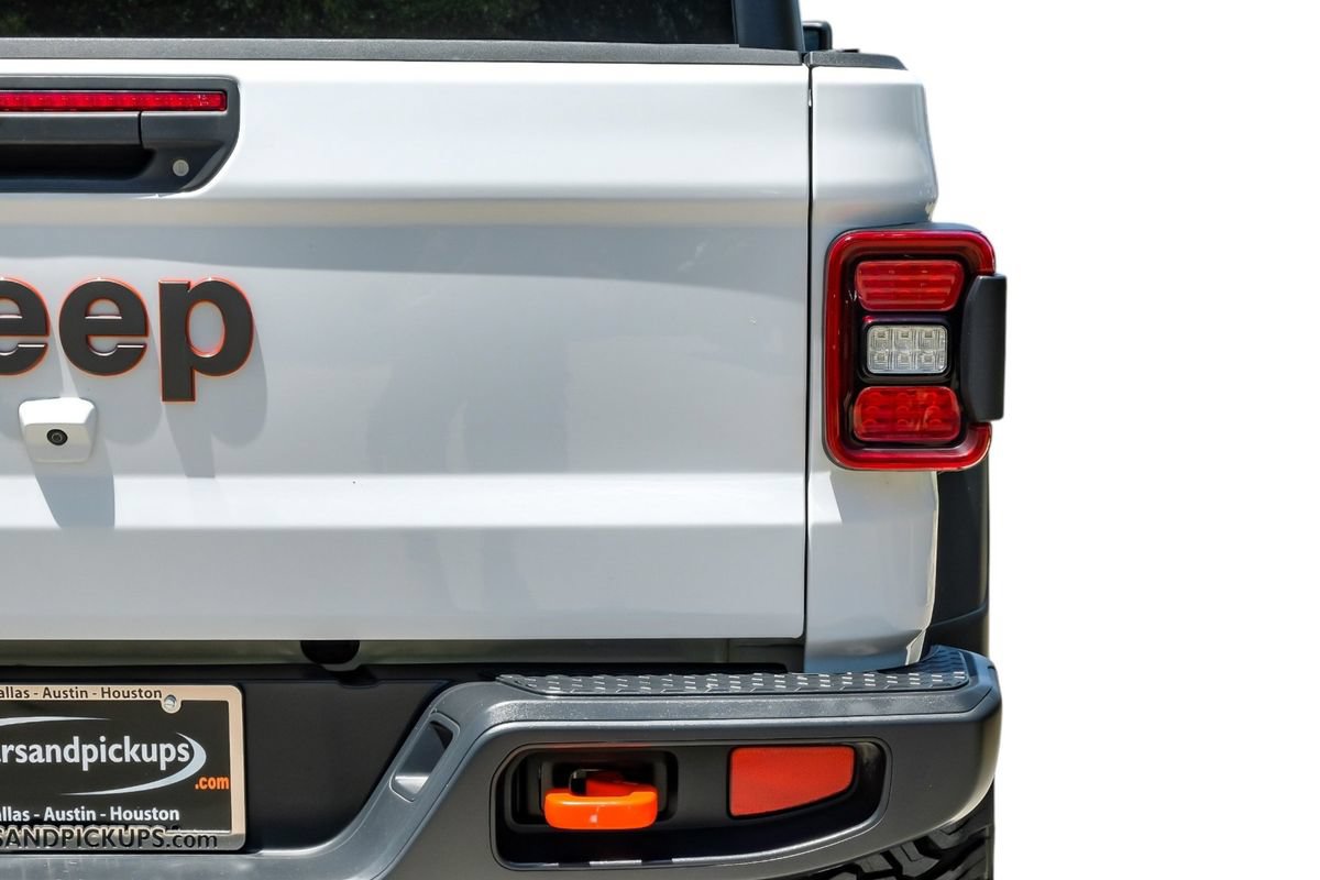 Used 2024 Jeep Gladiator Mojave w/ Convenience Group AWD/4WD image 52