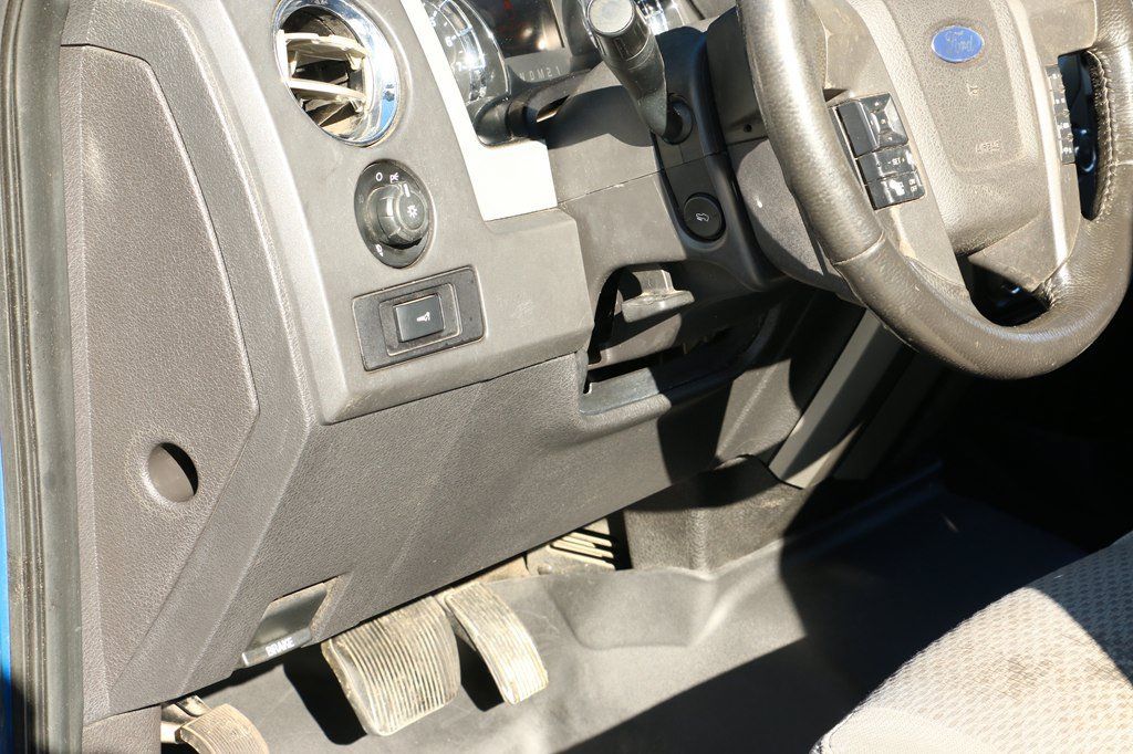 Used 2013 Ford F150 XLT w/ Luxury Equipment Group AWD/4WD image 12