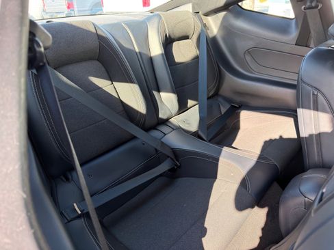 Used 2024 Ford Mustang Coupe image 12