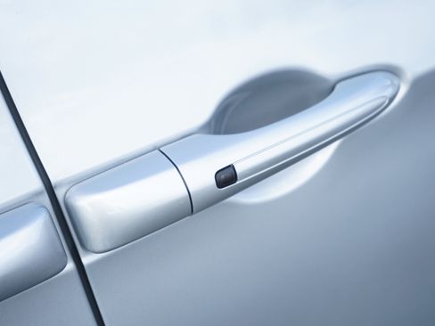 Used 2023 Chrysler Voyager LX image 10