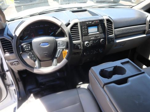 Used 2019 Ford F350 XL w/ Power Equipment Group AWD/4WD image 12