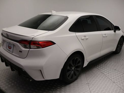 Used 2024 Toyota Corolla SE FWD image 8
