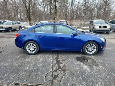 Used 2013 Chevrolet Cruze Eco FWD image 8