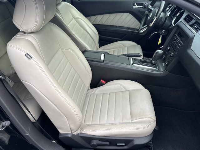 Used 2013 Ford Mustang Premium RWD image 15