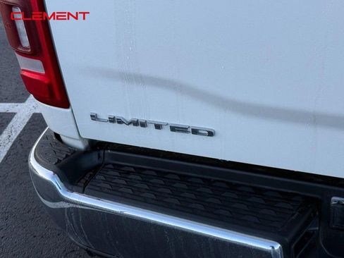 Used 2022 RAM 3500 Limited image 5