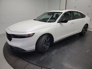 Used 2023 Honda Accord Sport video 3