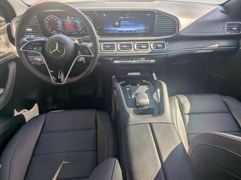 Used 2025 Mercedes-Benz GLE 450 4MATIC Coupe image 18