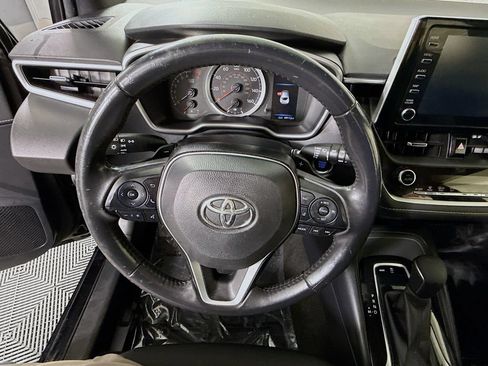 Used 2019 Toyota Corolla SE FWD image 18