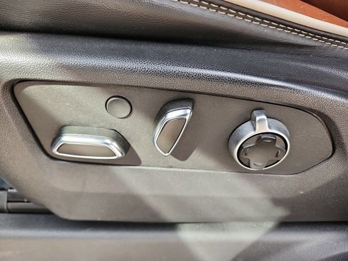 Used 2023 GMC Sierra 1500 Denali Ultimate image 12