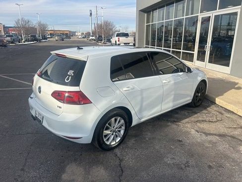 Used 2015 Volkswagen Golf S FWD image 10