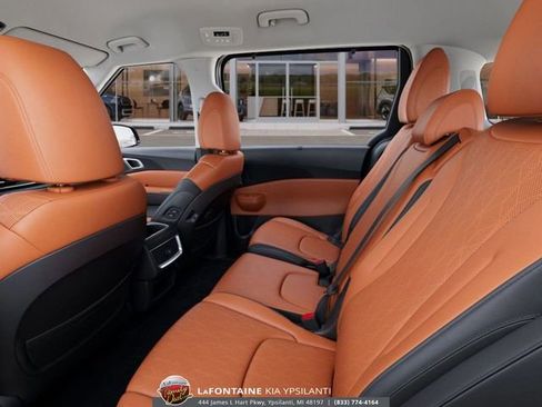 New 2026 Kia Carnival EX image 18